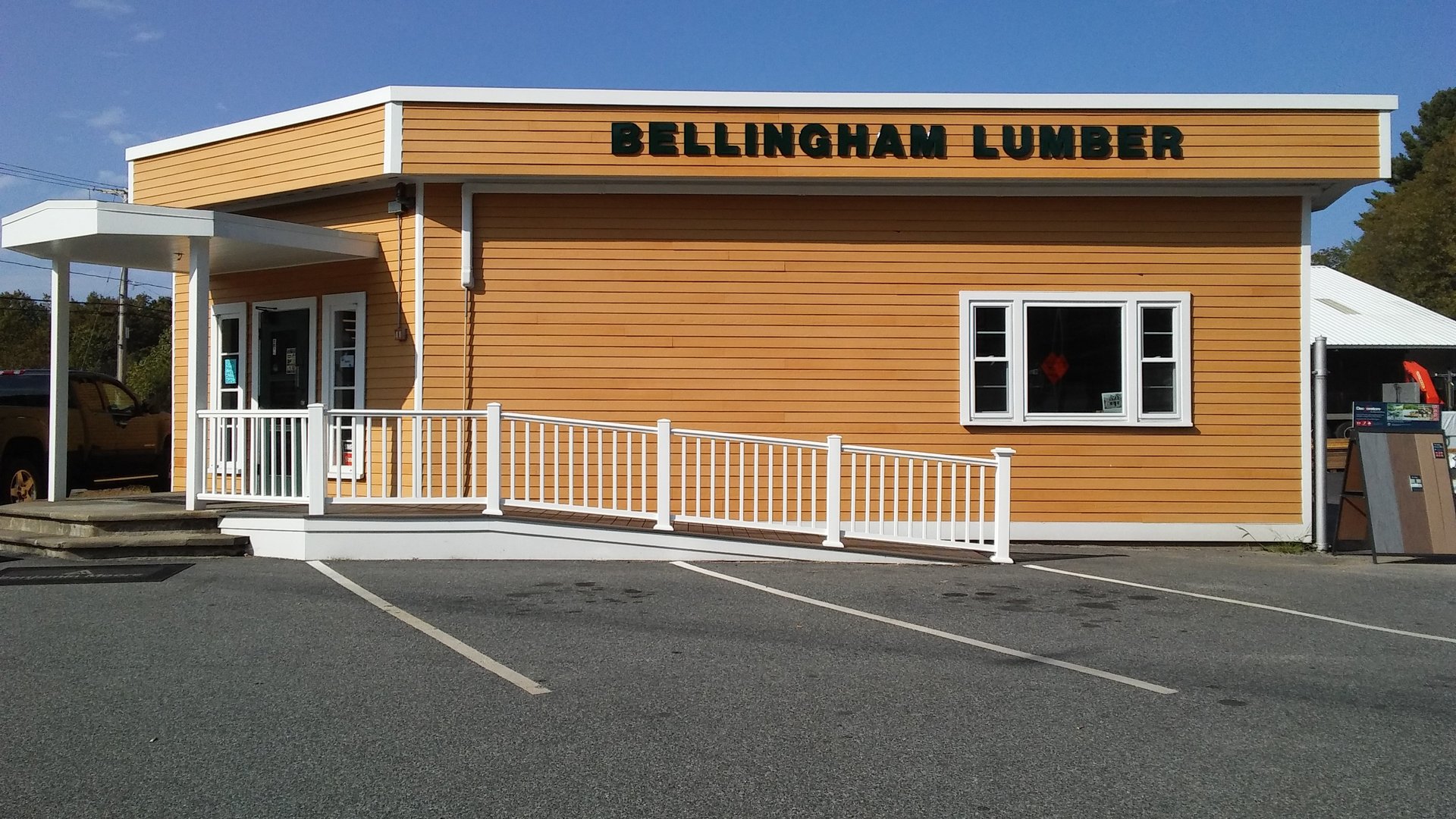 Lumber Yard & Benjamin Moore Paint Store in Bellingham, MA