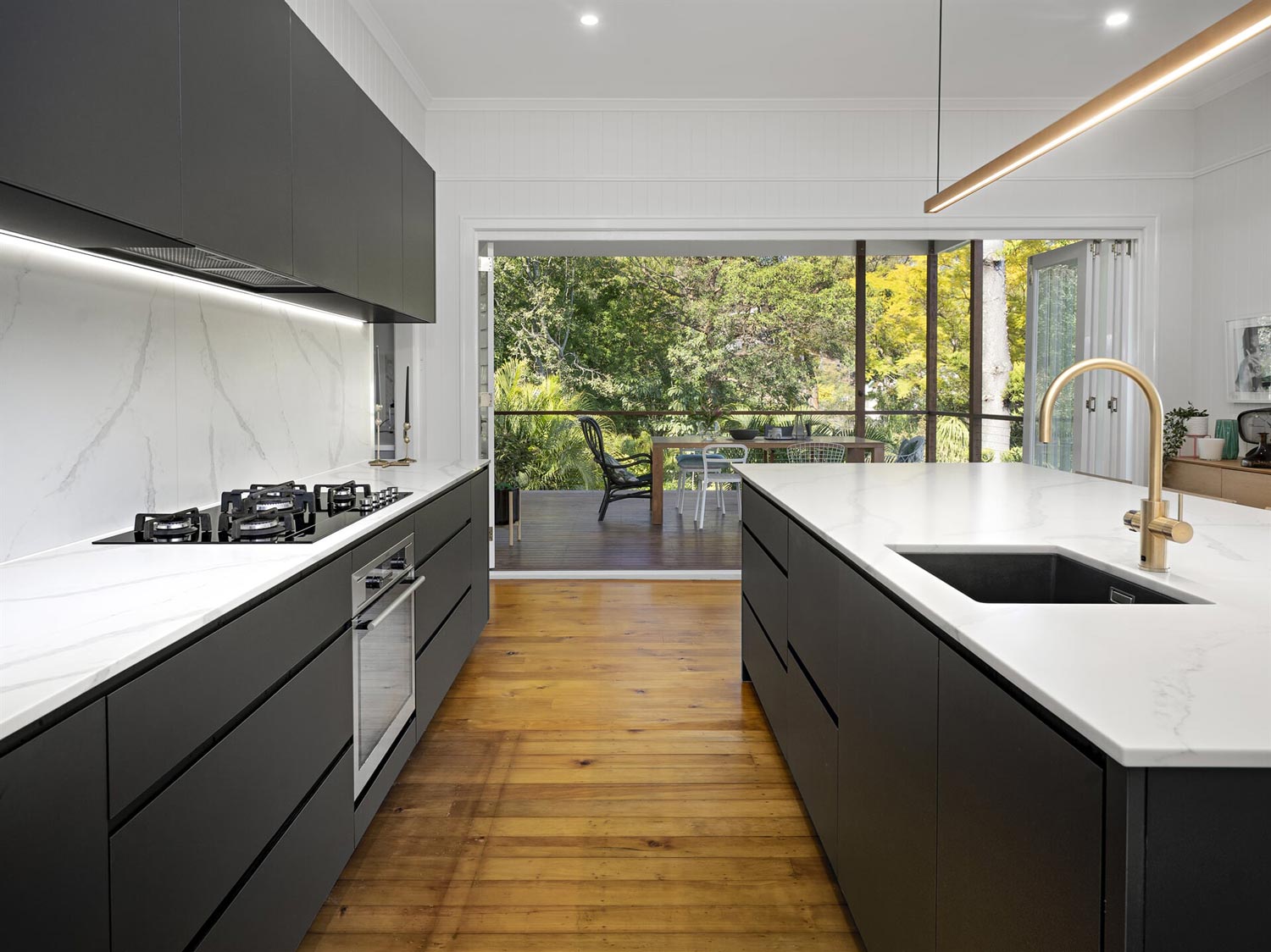 Engineered & Natural Stone in Gold Coast Hot Rock Granite