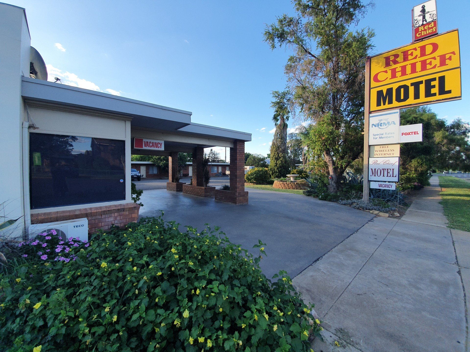 Motel Services Gunnedah Red Chief Motel Call now to make your motel