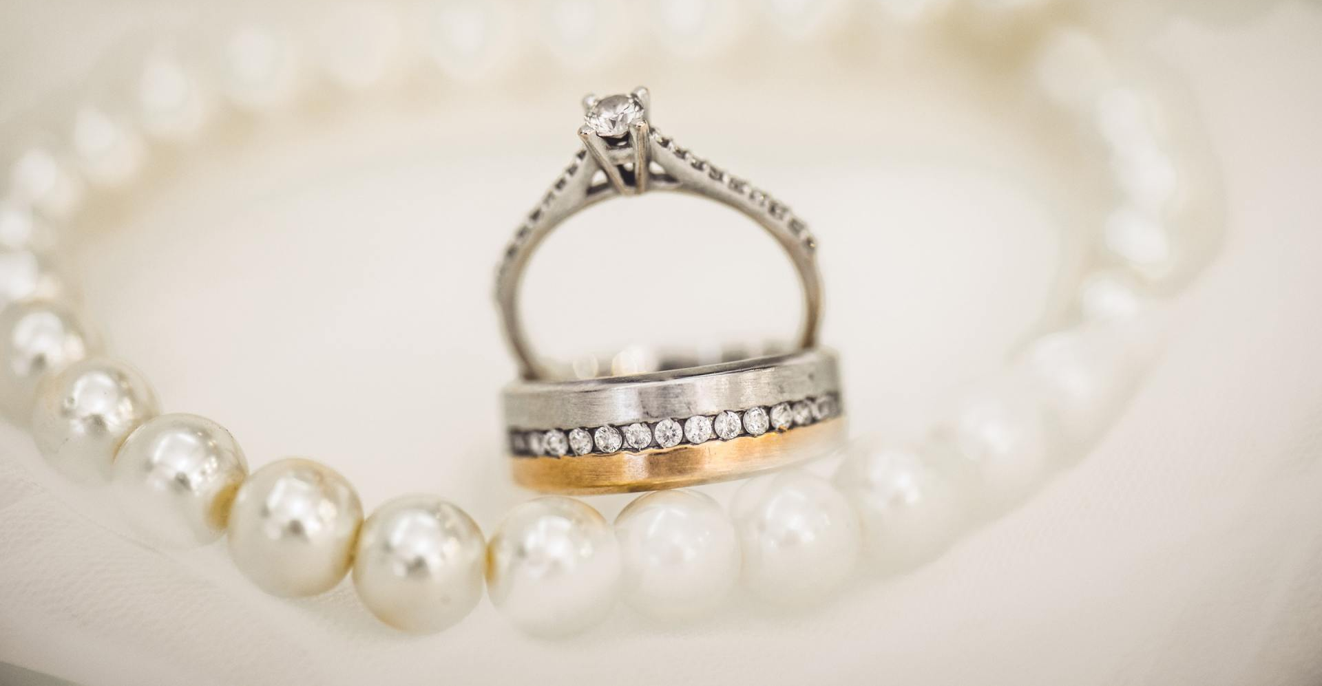 Gold Buyer, Cash For Gold, Watch Buyer, Jewelry Buyer, Diamond Buyer