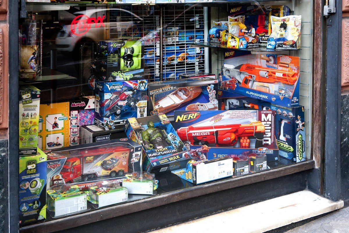 Vendita Giocattoli Genova La Befana