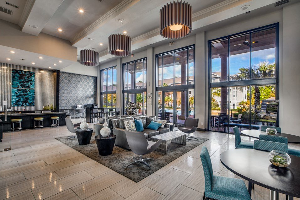 Volare at the Woodlands Apartments in The Woodlands, TX