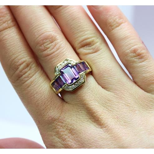 Amethyst-Diamond-Ring-fine-jeweler-bayside-little-neck-new-york-OKG-jewelry-10403-2.jpg