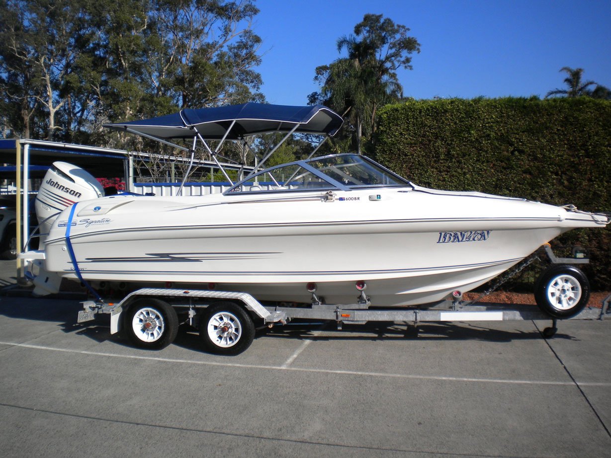 Used 2004 Haines Signature 600BR Bowrider