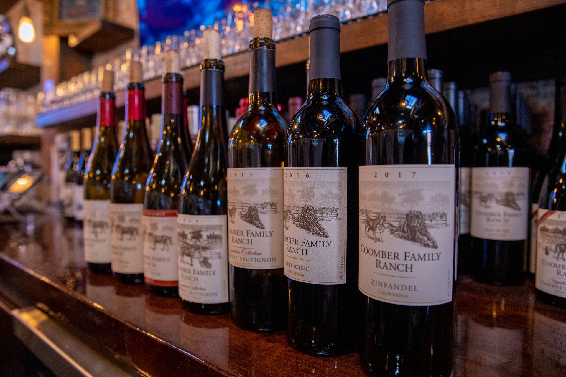 Oceanside Tasting Room Coomber Craft Wines California