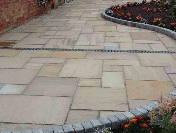 Garden landcaping | Landscape Paving Ltd in Bromley