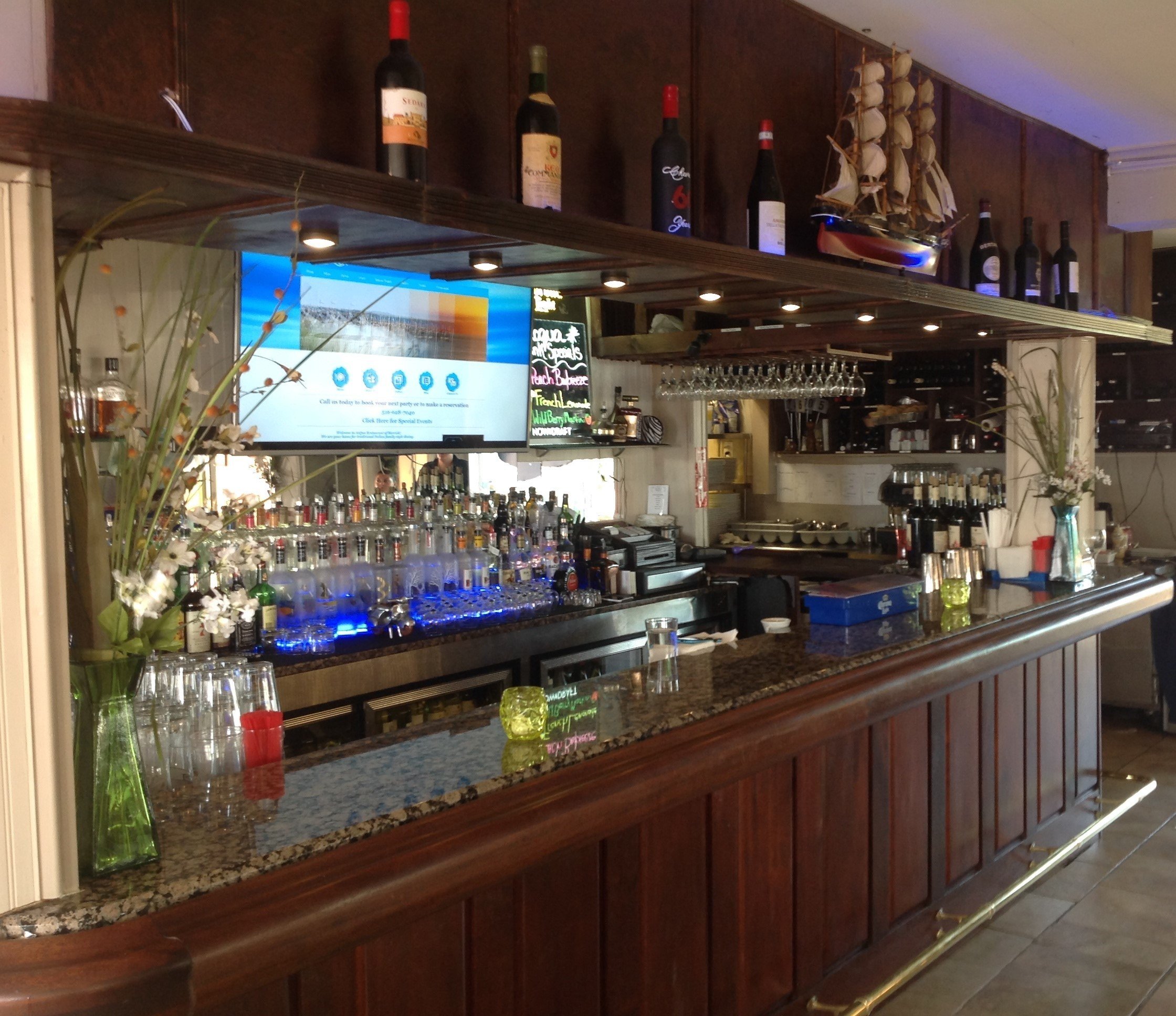 Waterside Restaurant Merrick & Bellmore, NY Italian Dining & Catering