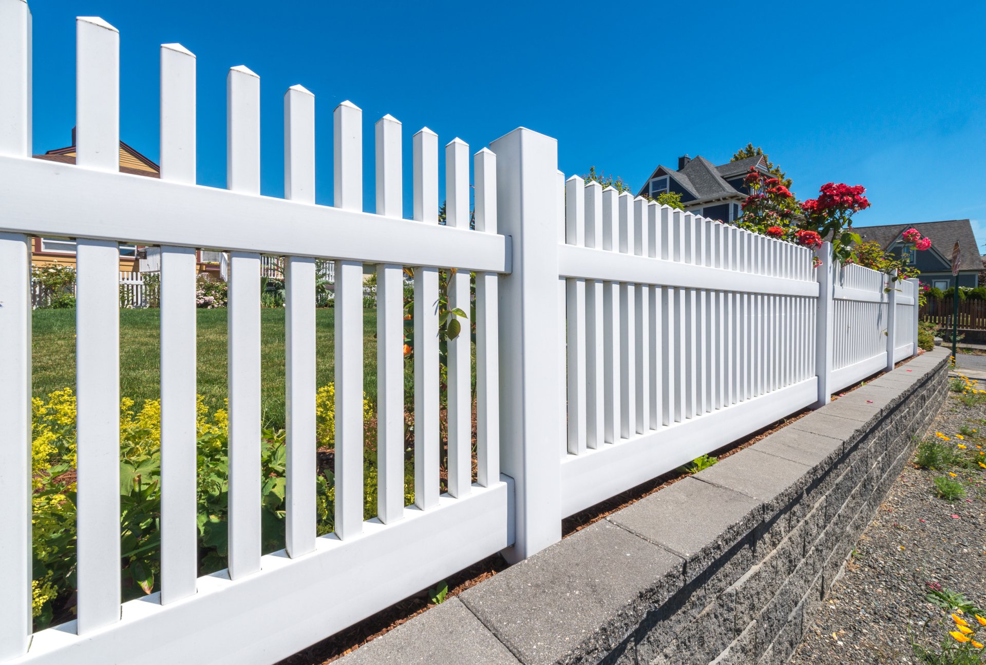 Vinyl Fencing West Custom Fence