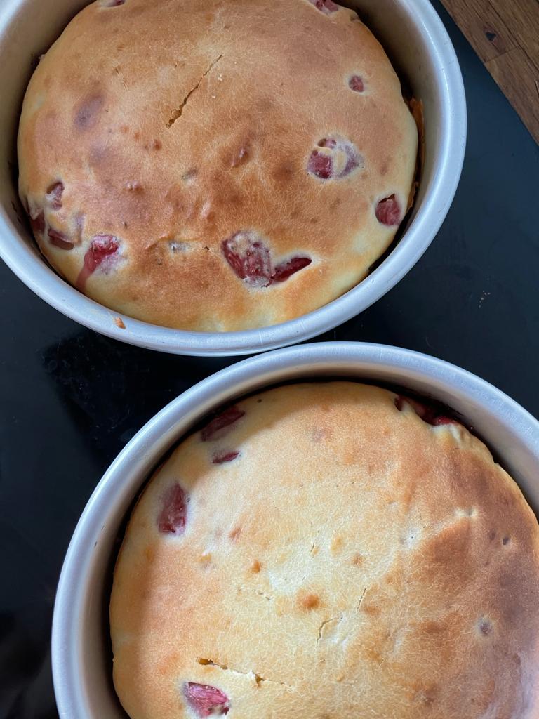 Strawberry Cream Yogurt Cake Recipe