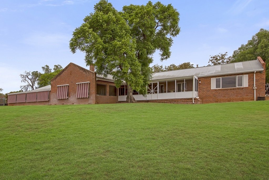 Jim Lyons Agency Property