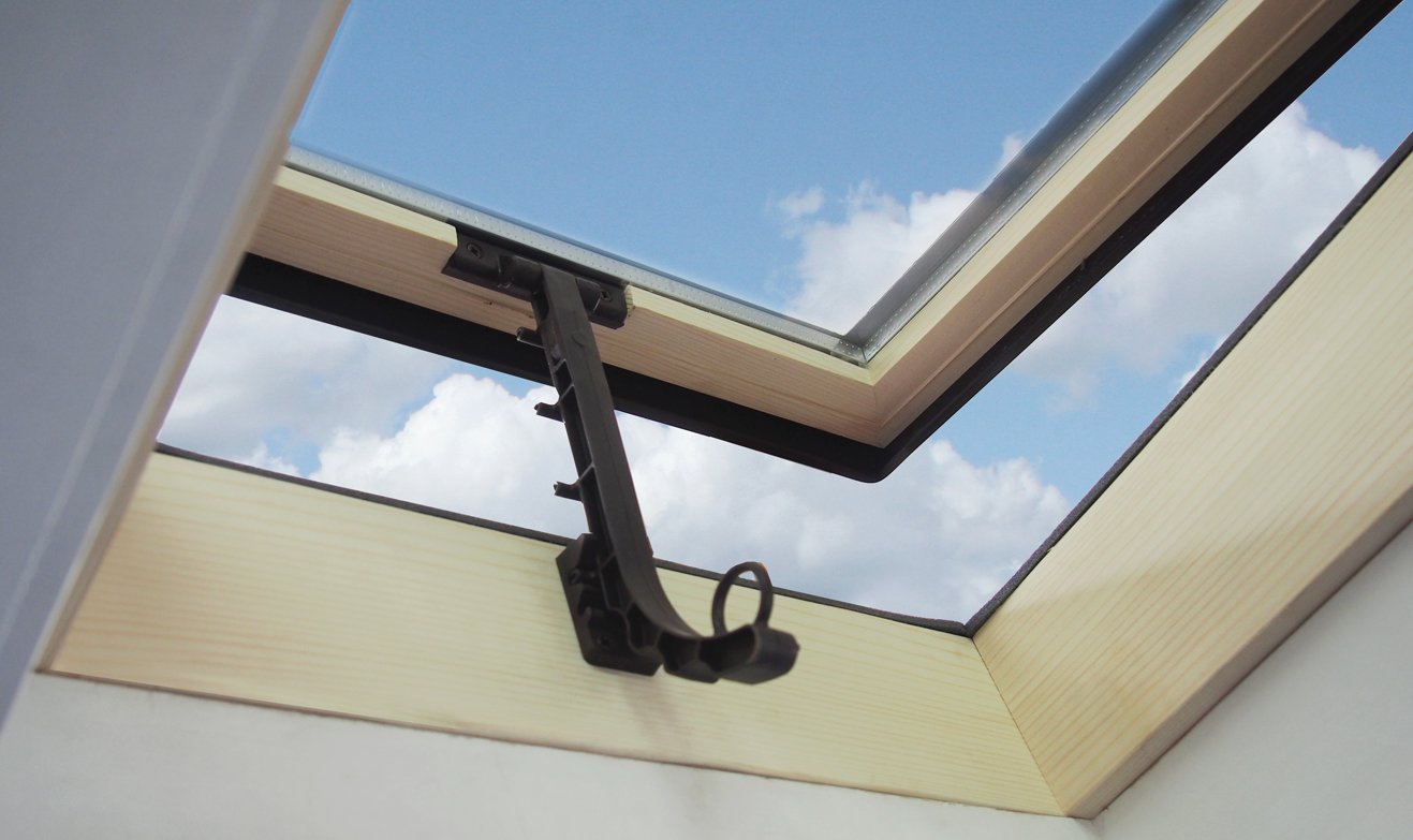 Tende Per Lucernario – Soluzioni Per Finestre Inclinate E Da - Foto 4