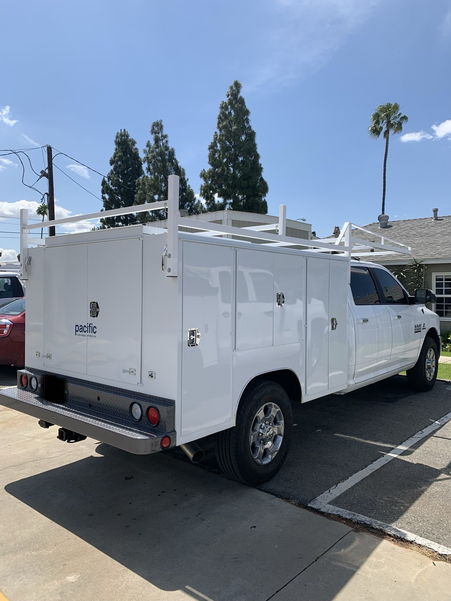 Utility Trucks for Sale in Los Angeles County, CA