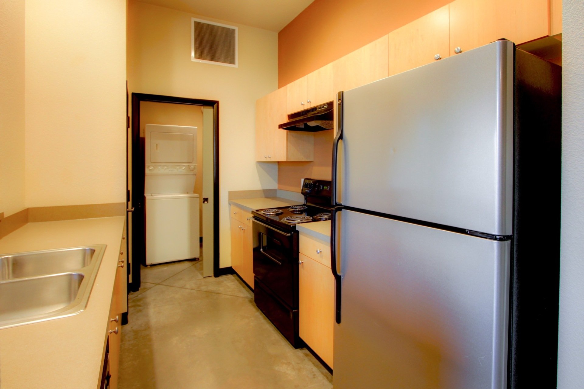 WESTPARK APARTMENTS Campus Properties 4 Lease