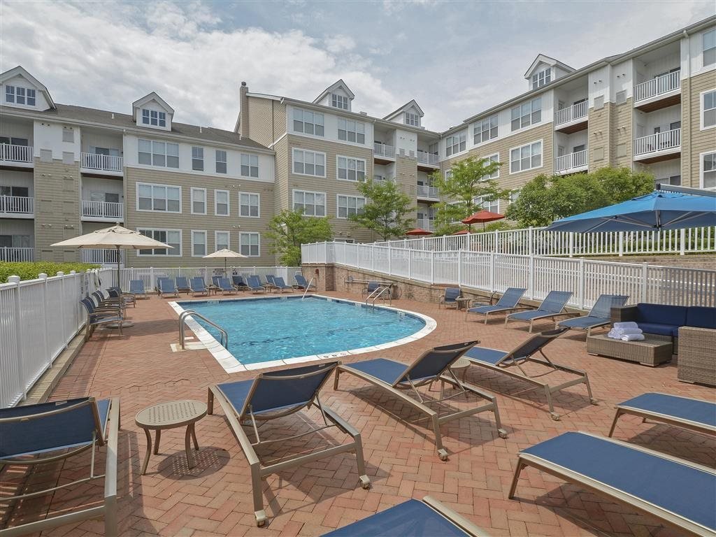 Glenview House Apartments in Stamford, CT