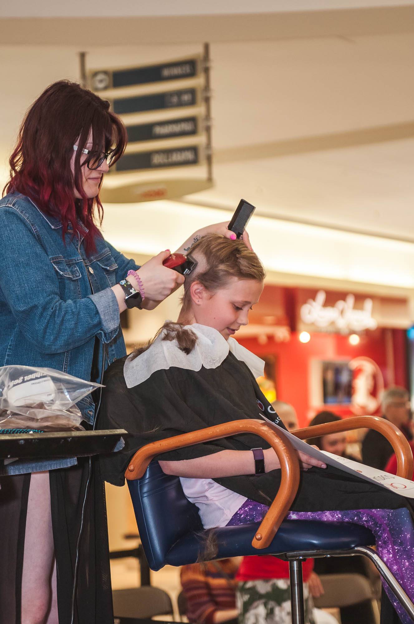 b_defi tetes rasees-100