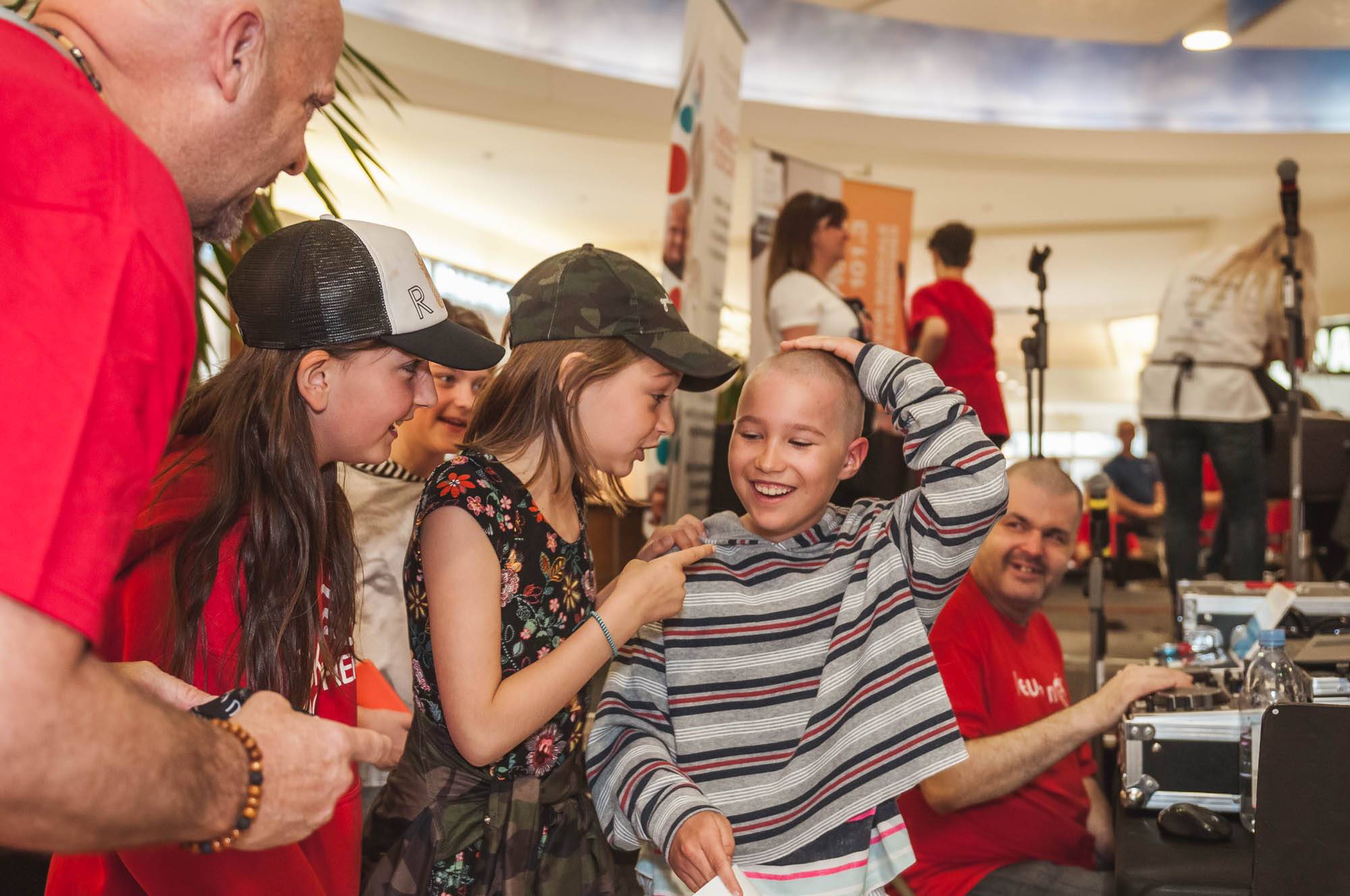 b_defi tetes rasees-50