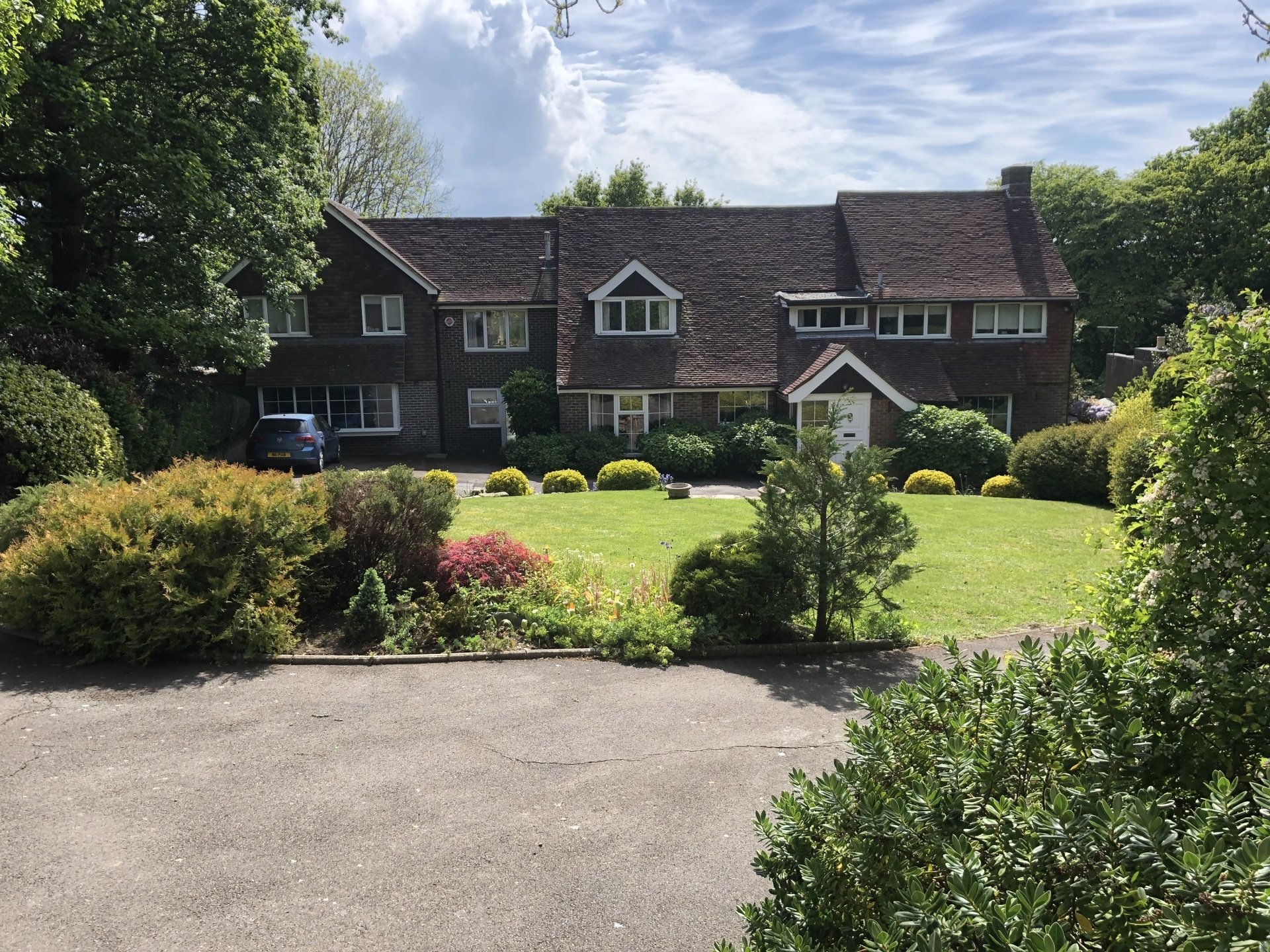 Grounds maintenance company Jess Owens Garden Services