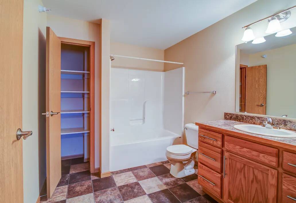 Luxury Condos and Townhomes for Rent in Mandan, North Dakota