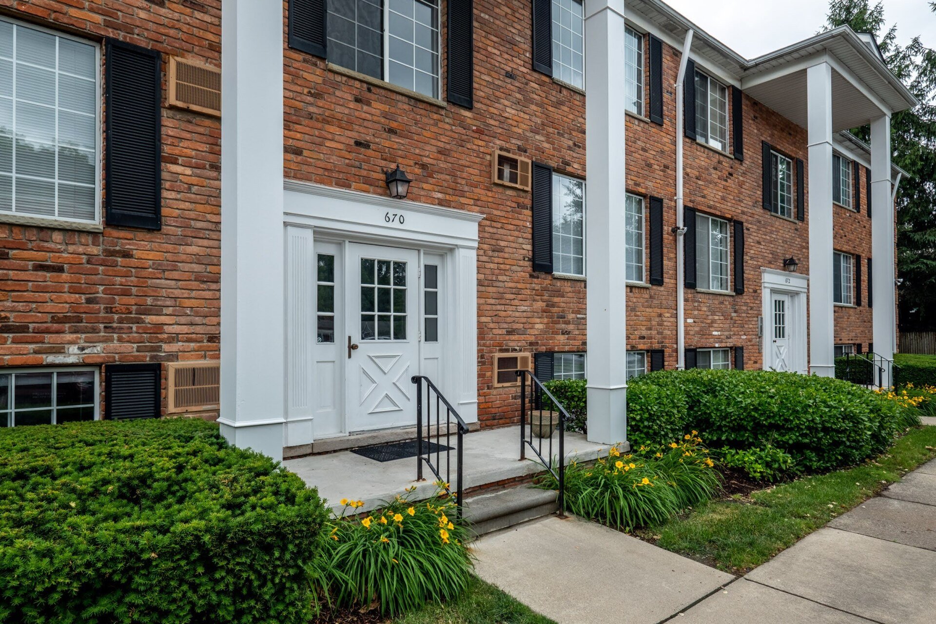 Rosso Management Co View Our Exceptional Rental Properties