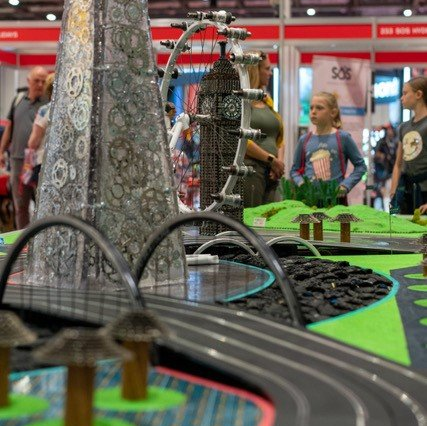 Custom Built Scalextric Tracks - The Racing Room