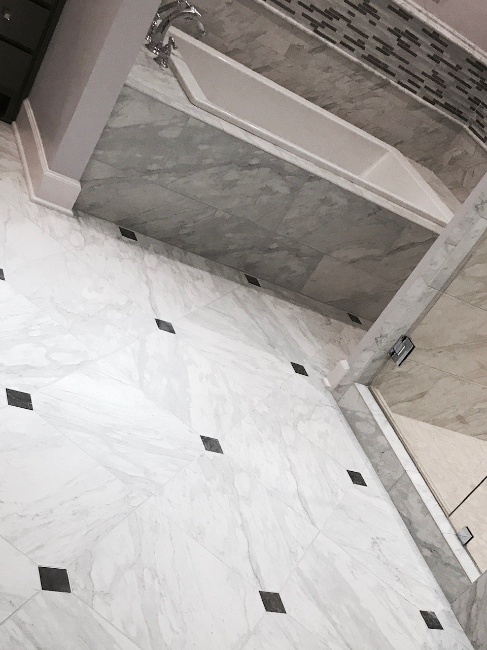 Carpet, Tile, Hardwood, Luxury Vinyl Carpets by Ozburn Murfreesboro