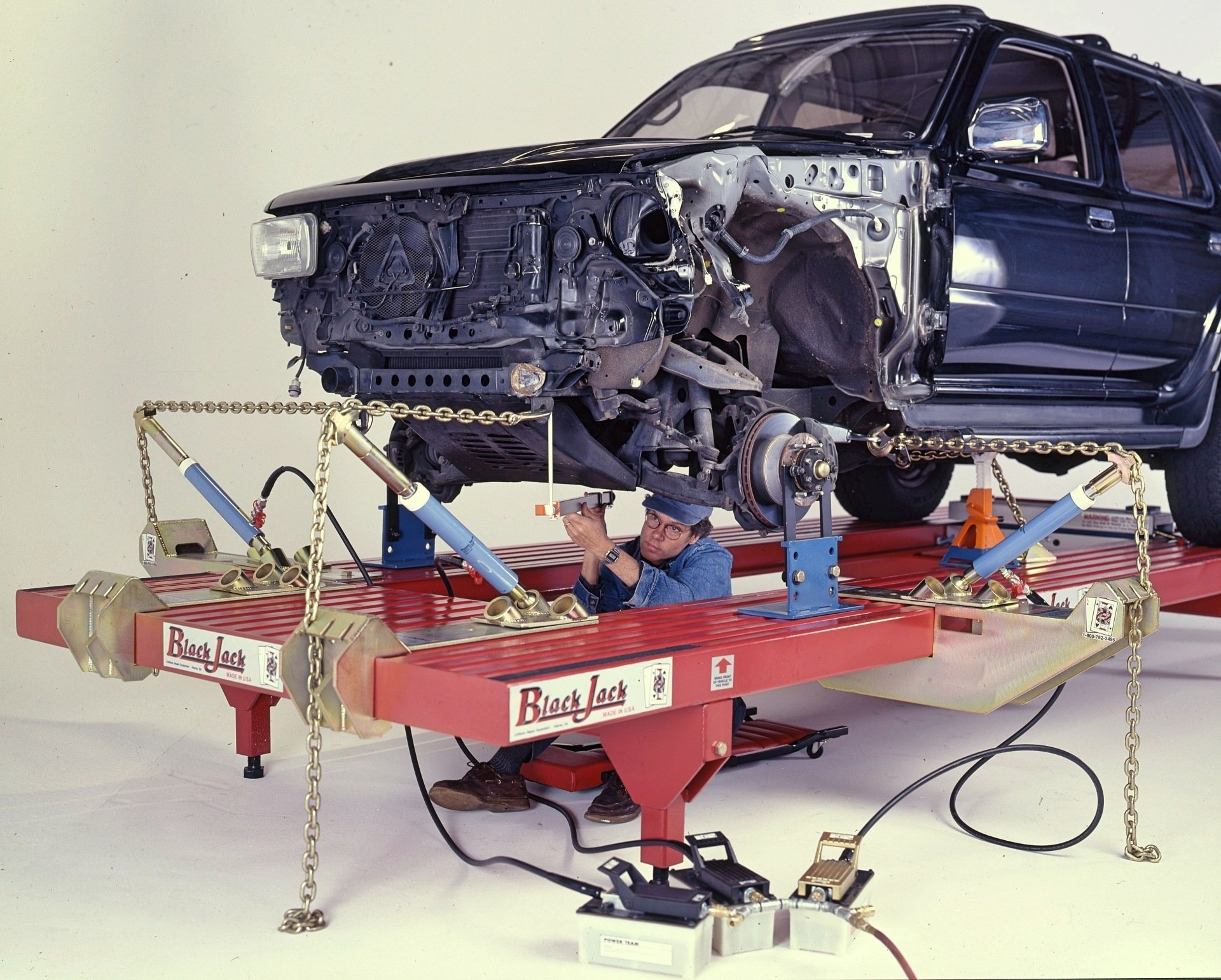 Auto Frame Straightening Machines BlackJack Frame Machines