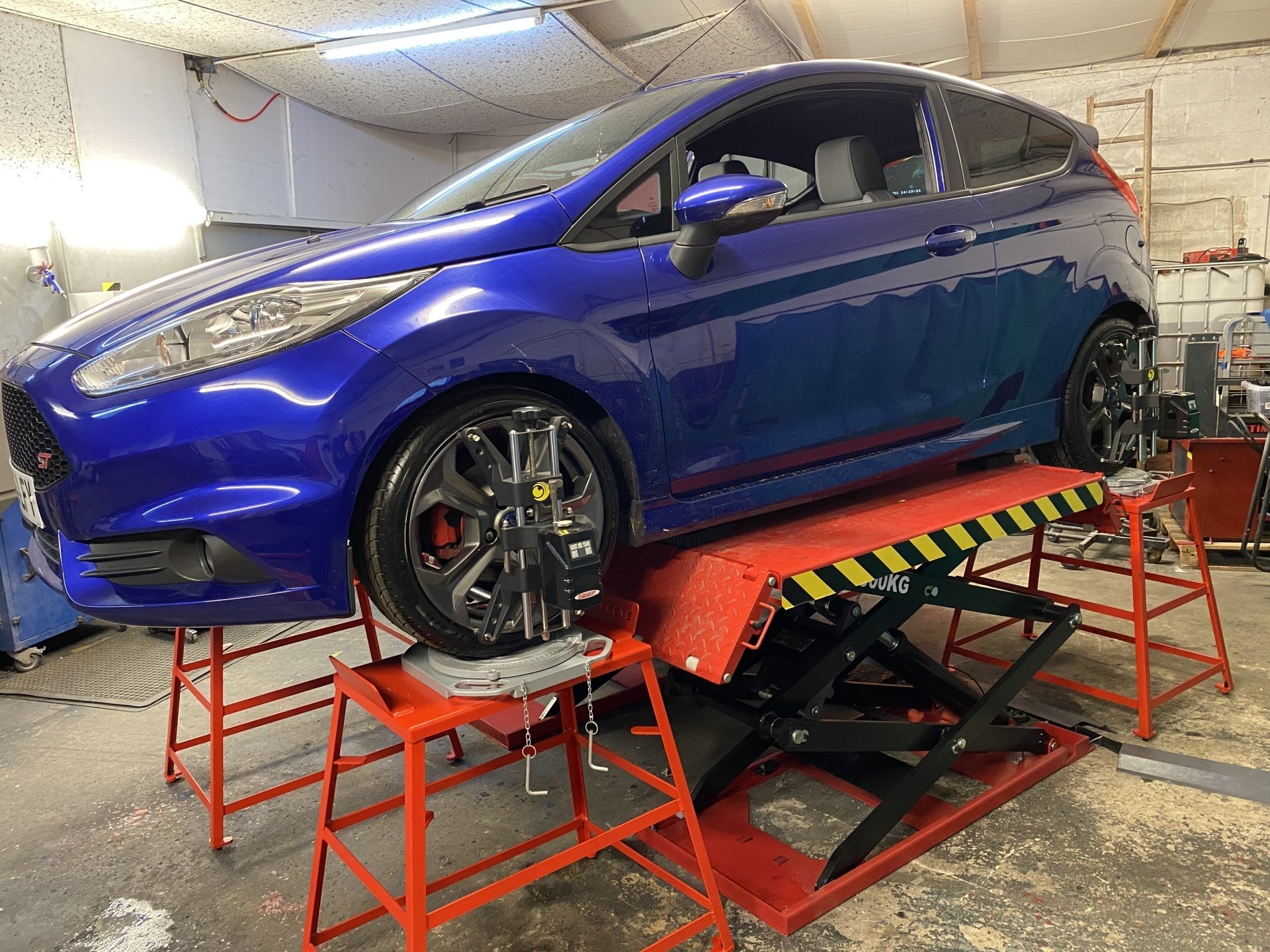 Alloy wheel refurbishment, repairs, Chester, Cheshire,