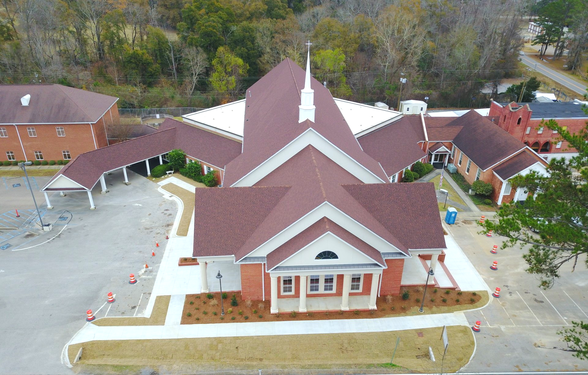 b Builders General Contractor in Millbrook, AL and Serving