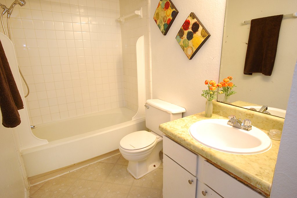 Property Details Bristol Park Apartments Tulsa, OK