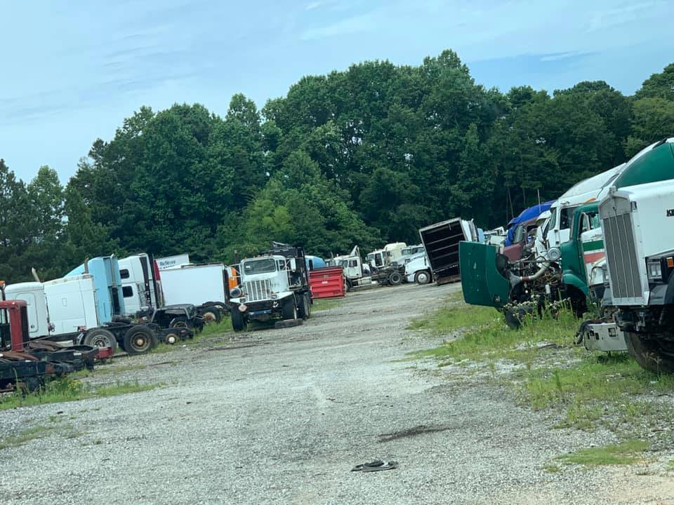 Used HeavyDuty Truck Parts l Gillsville, GA l Simpson & Simpson LLC