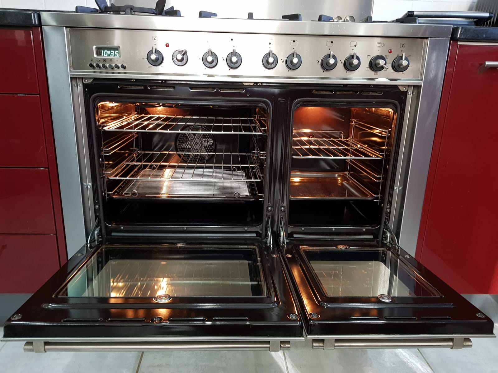 Oven cleaning firm Oven Cleaning Bristol