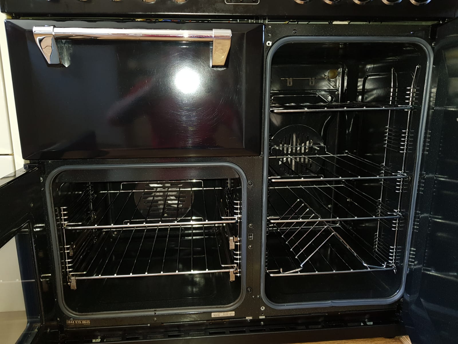 Oven cleaning firm Oven Cleaning Bristol