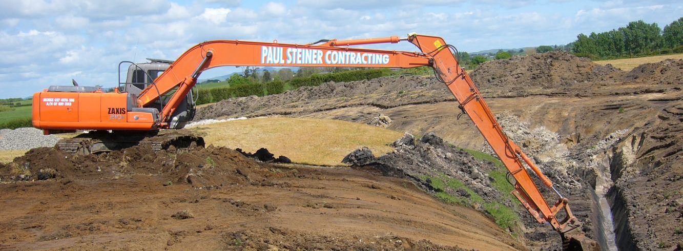 Machinery used for earthmoving services in Hamilton 