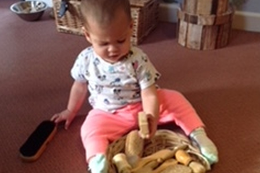 Friendly baby care at Pangbourne day Nursery