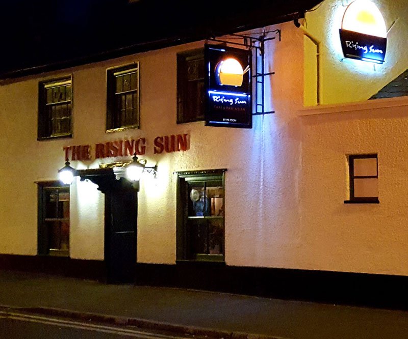 The Rising Sun Pub Christchurch Dorst Serving Award Winning Thai Food