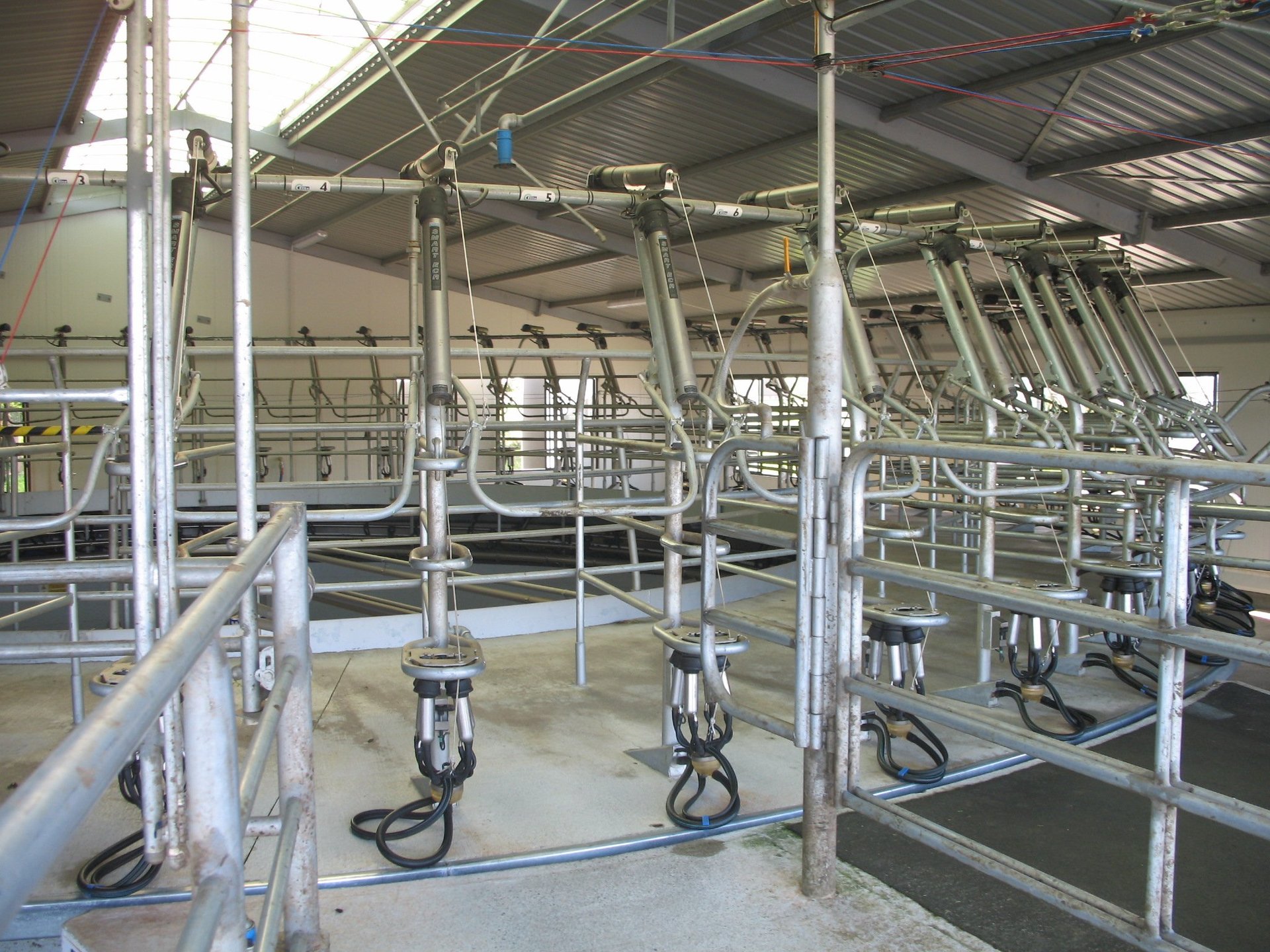 Softwash rural buildings