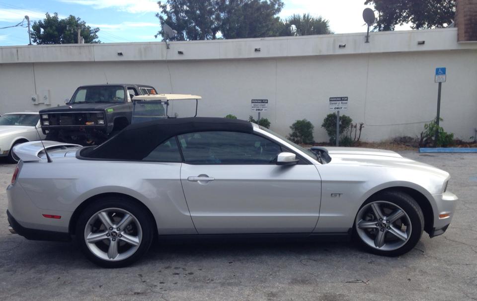 Custom Upholstery Delray Beach, Florida Custom Auto Trim