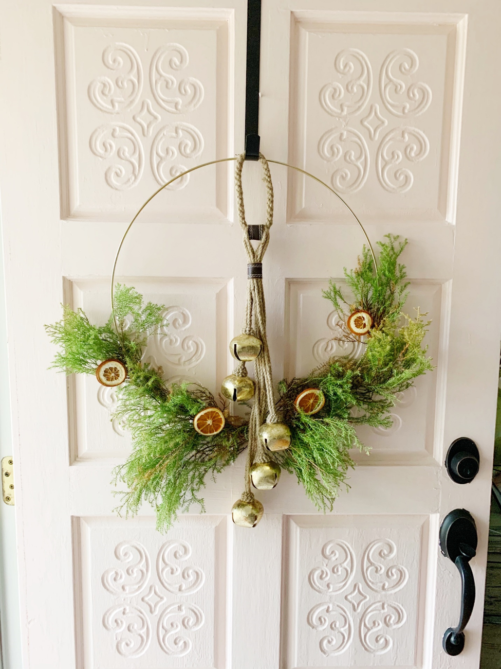 Simple Orange Slice Holiday Wreath