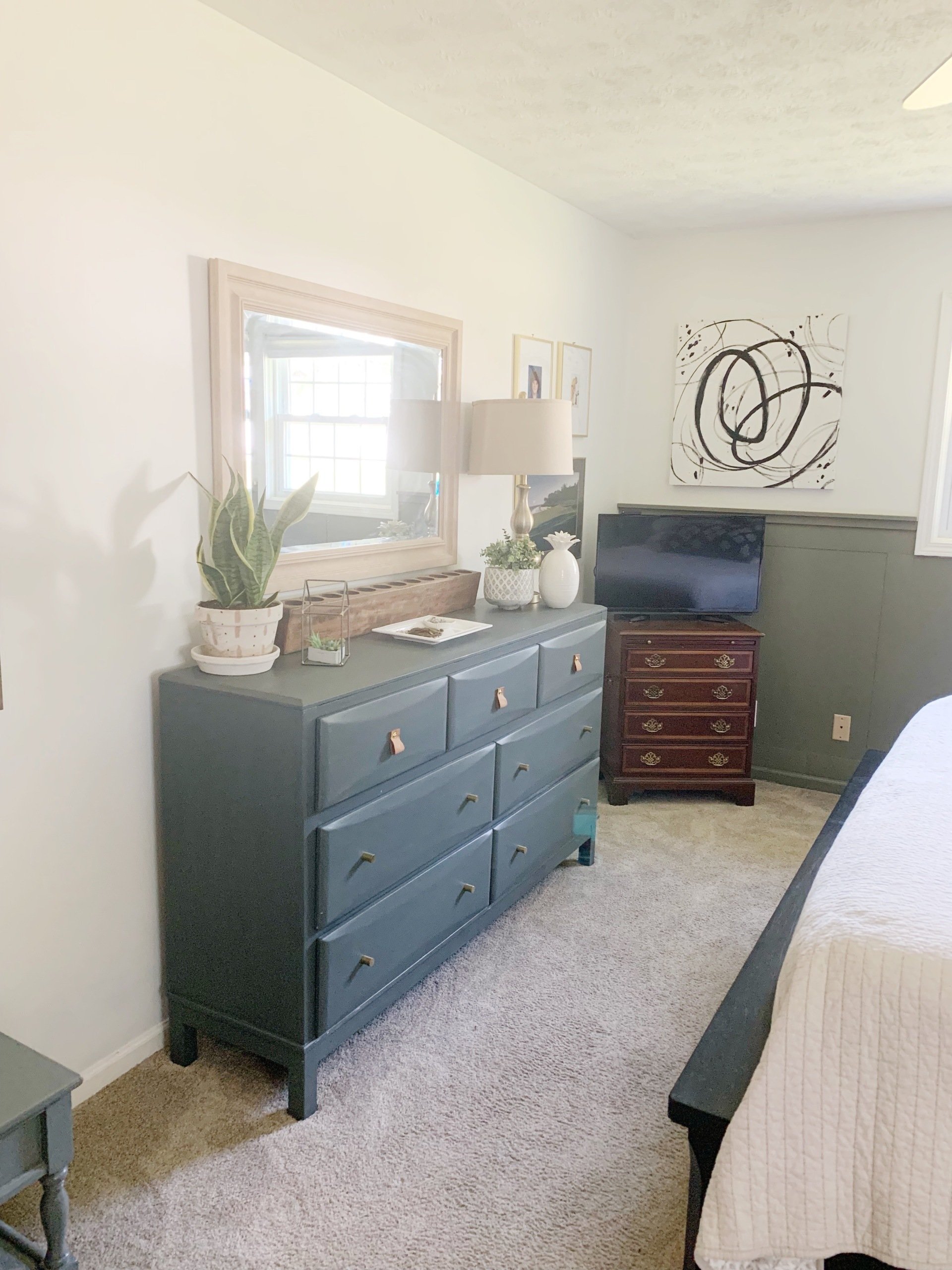 DIY Dresser Makeover