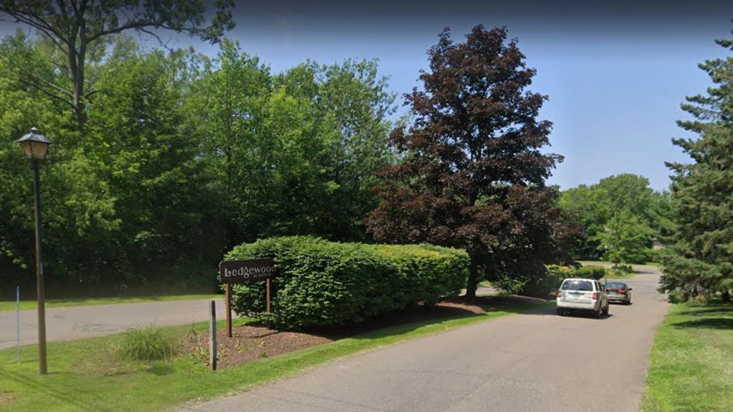 Ledgewood I Condominiums The Park Place Management Company