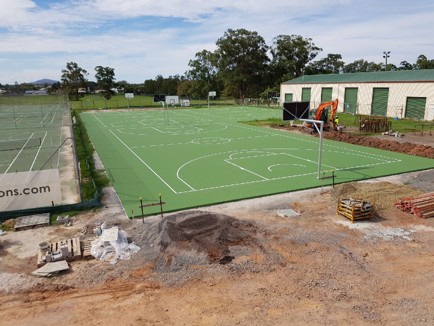 School Courts in Brisbane Centre Court Constructions