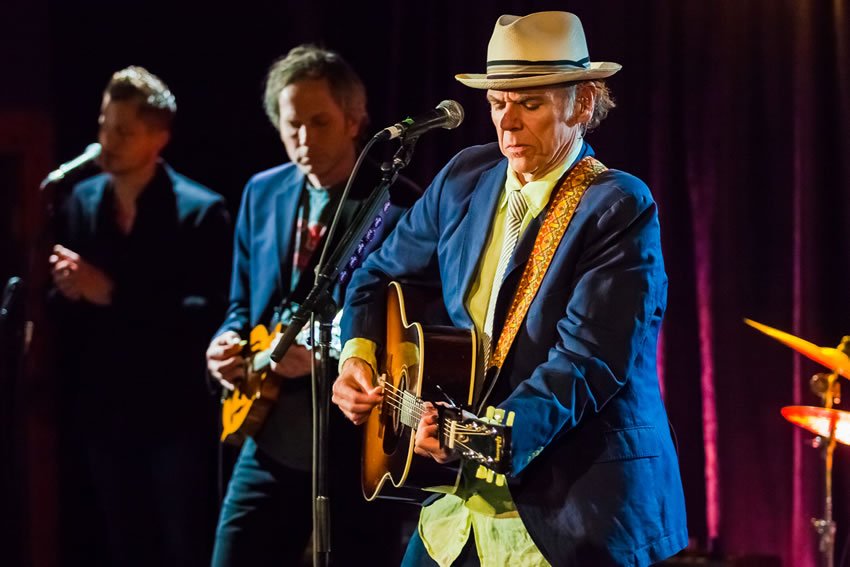 JOHN HIATT Official Website | PHOTOS