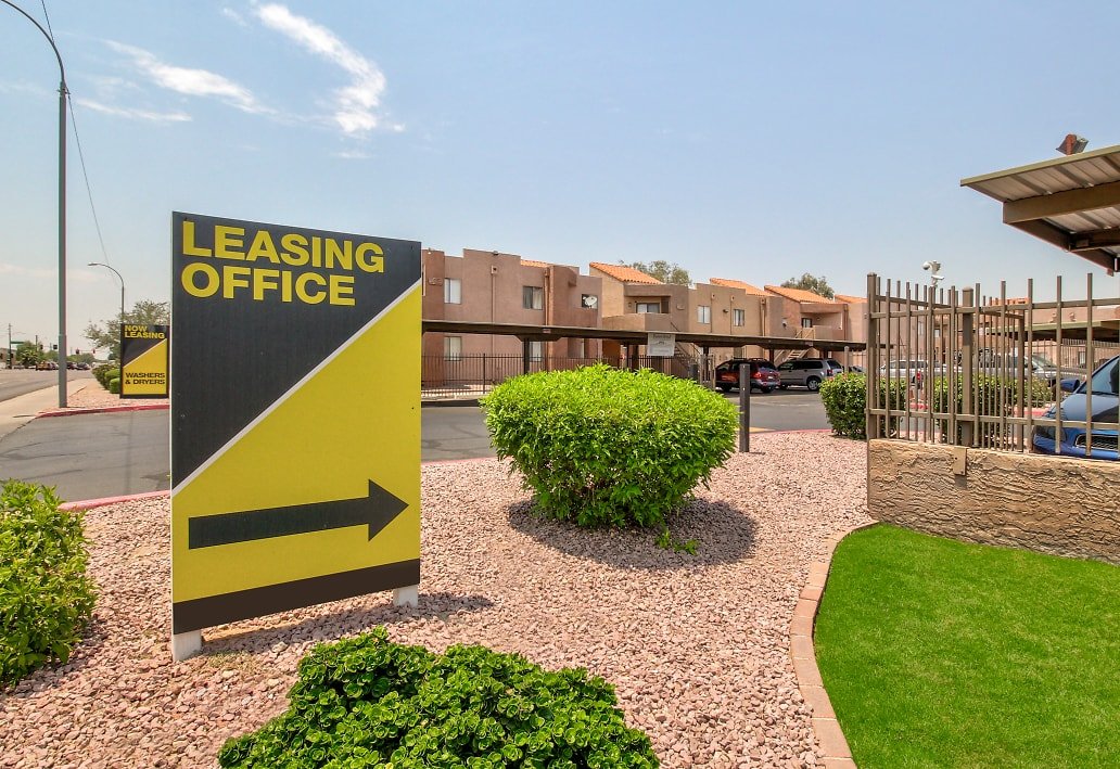 Desert Wind Apartments Pro ResidentialPro Residential