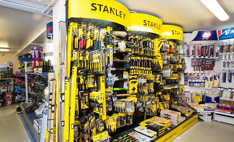 Power tools and hand tools stocked in Brize Norton