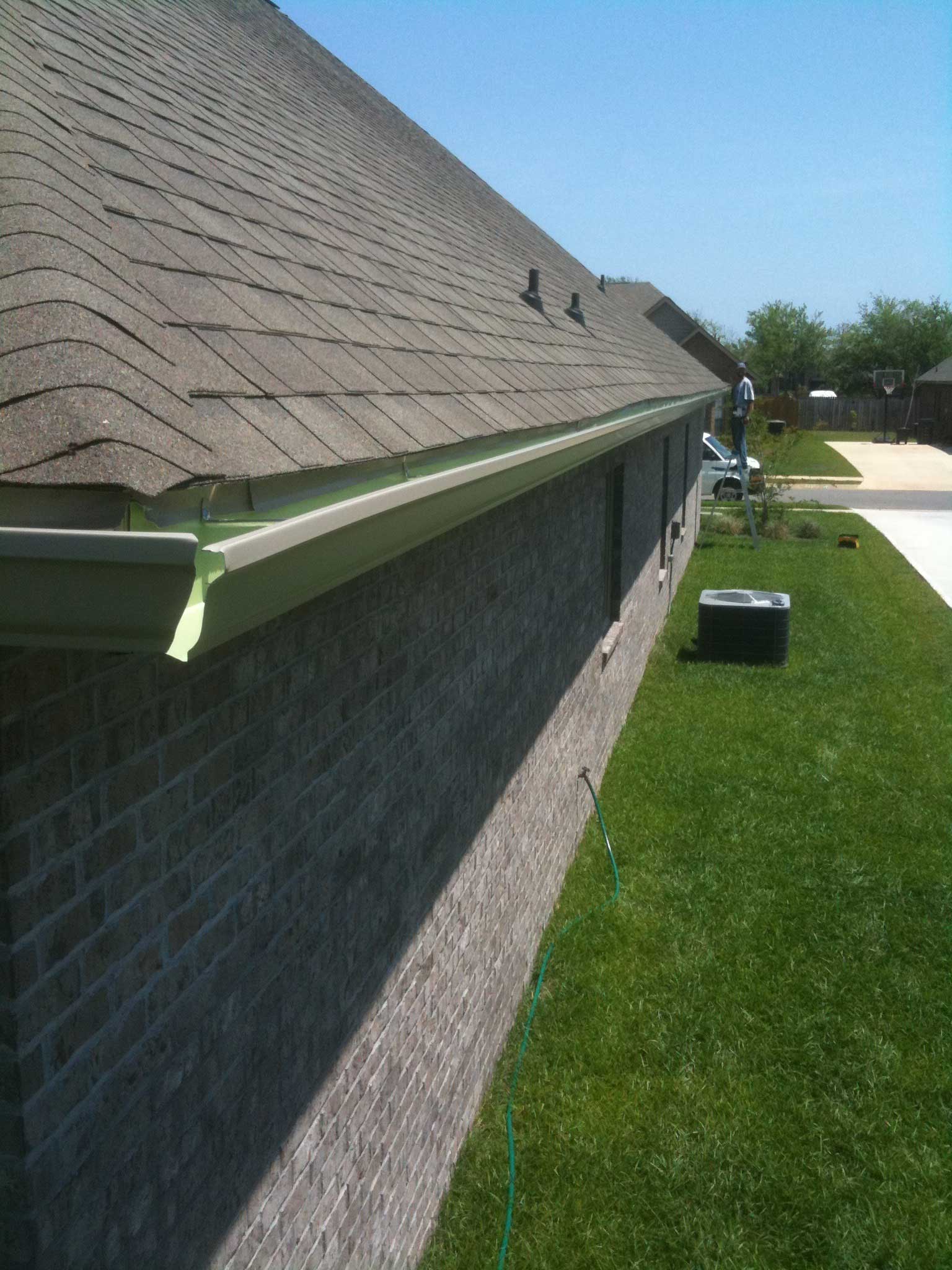 Seamless Gutters Pensacola, FL Metal Masters of Pensacola, Inc