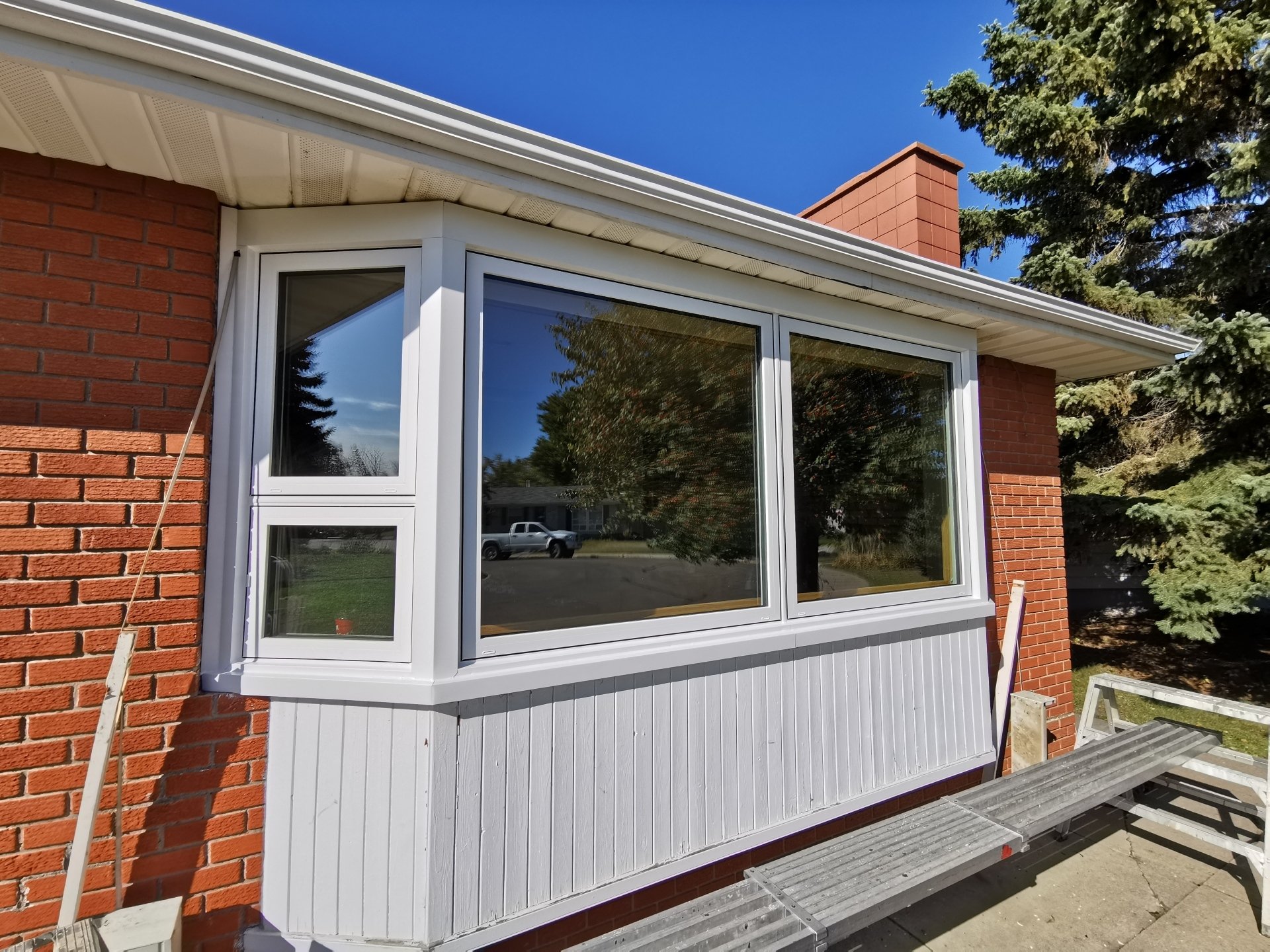 Oriel Windows & Doors Red Deer Windows