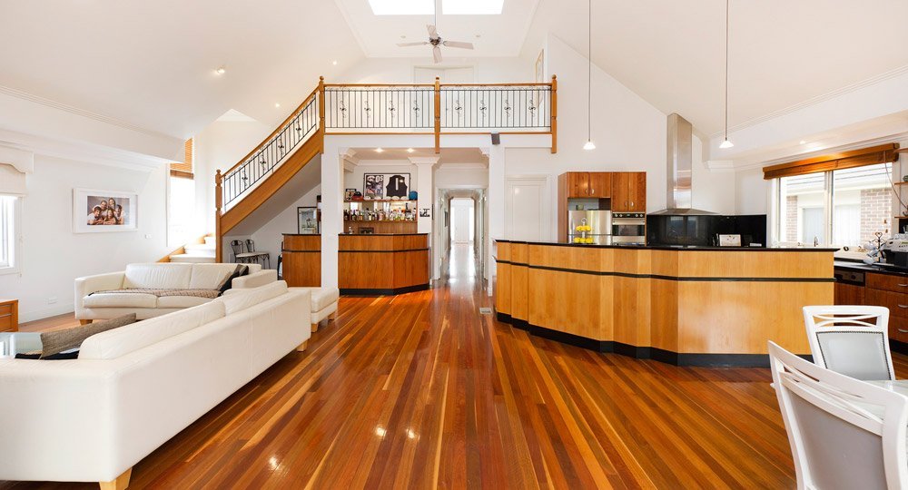 overhanging staircase