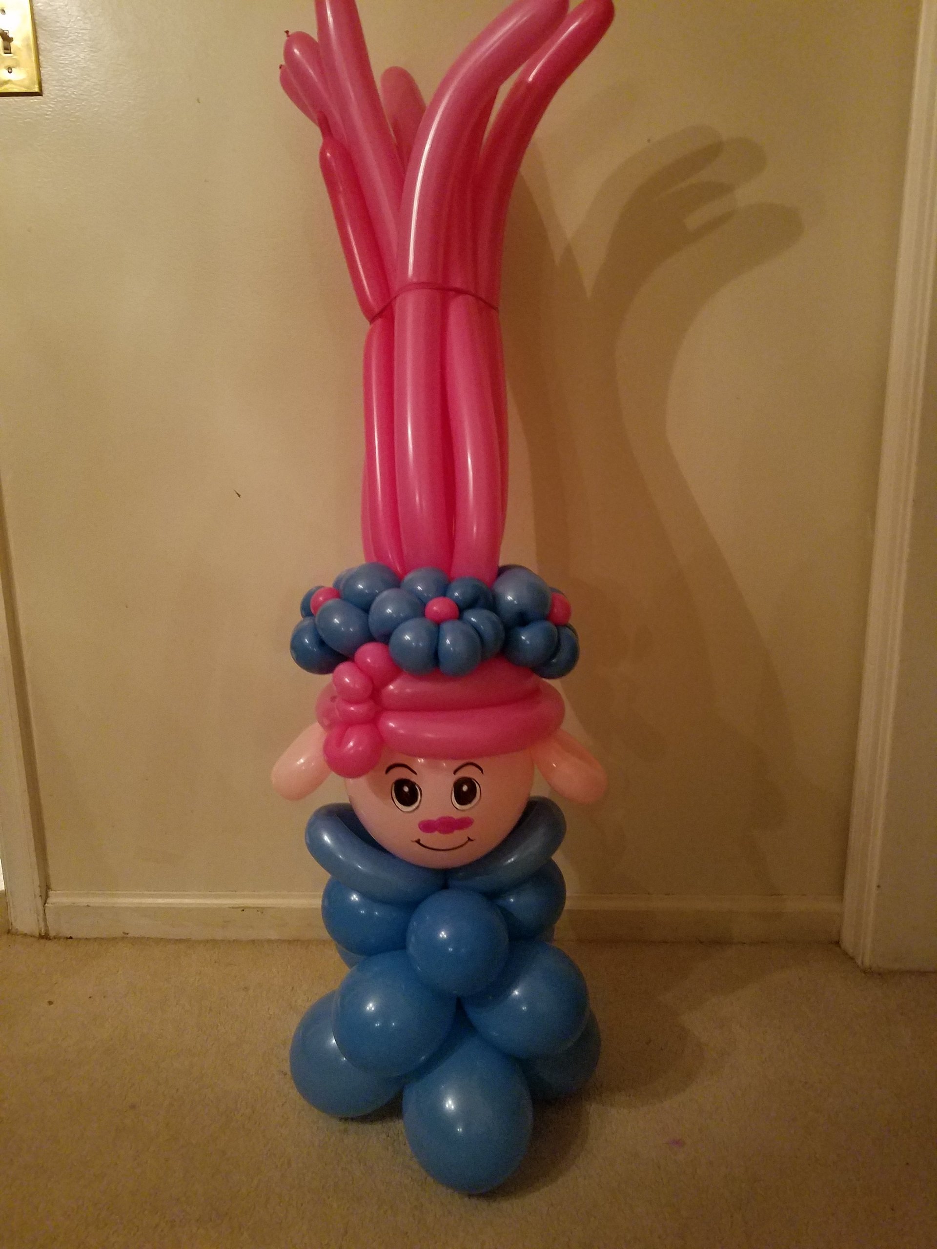Balloon art Lincoln, NE Clowning Around