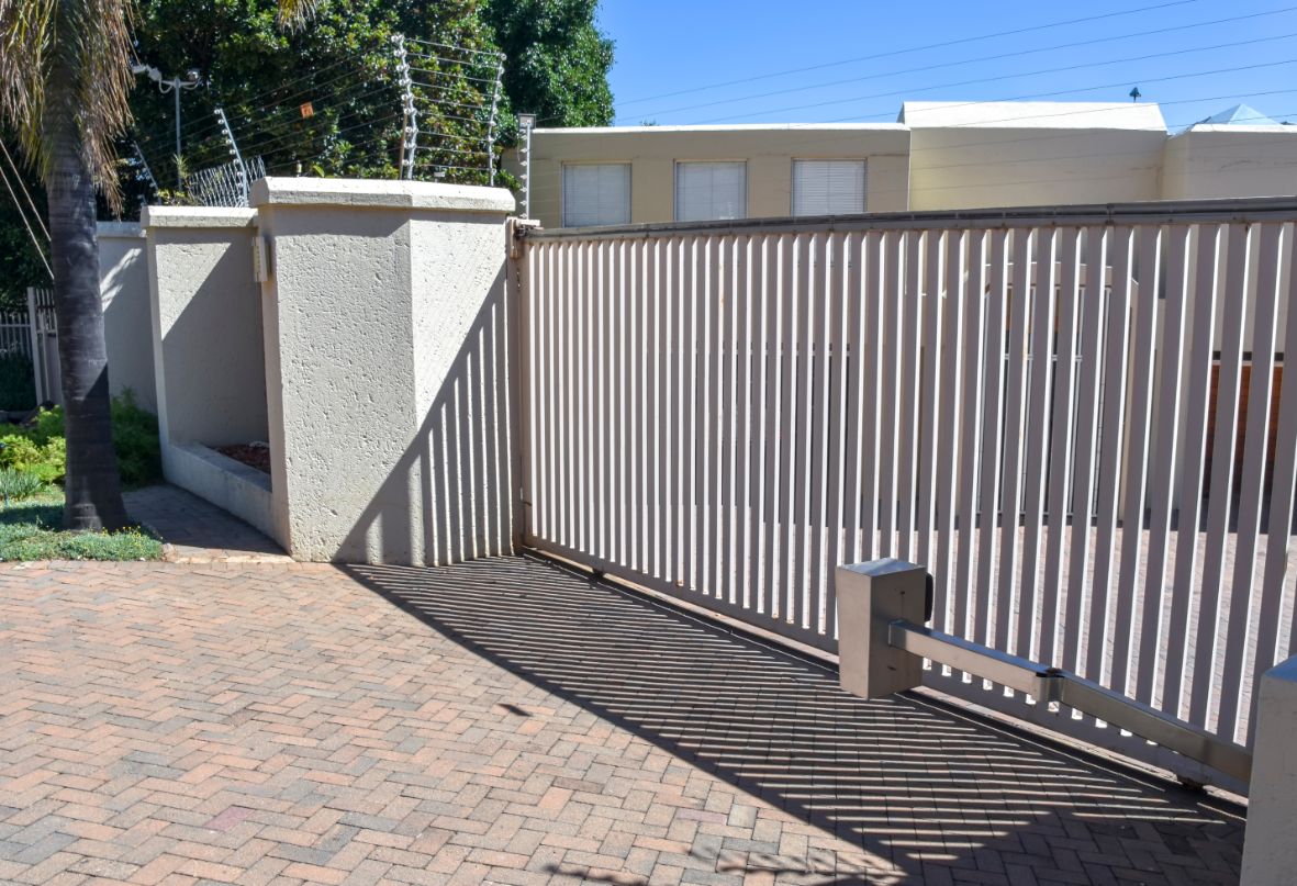 Gate Servicing in Brisbane Automatic Gates & Parking Solutions