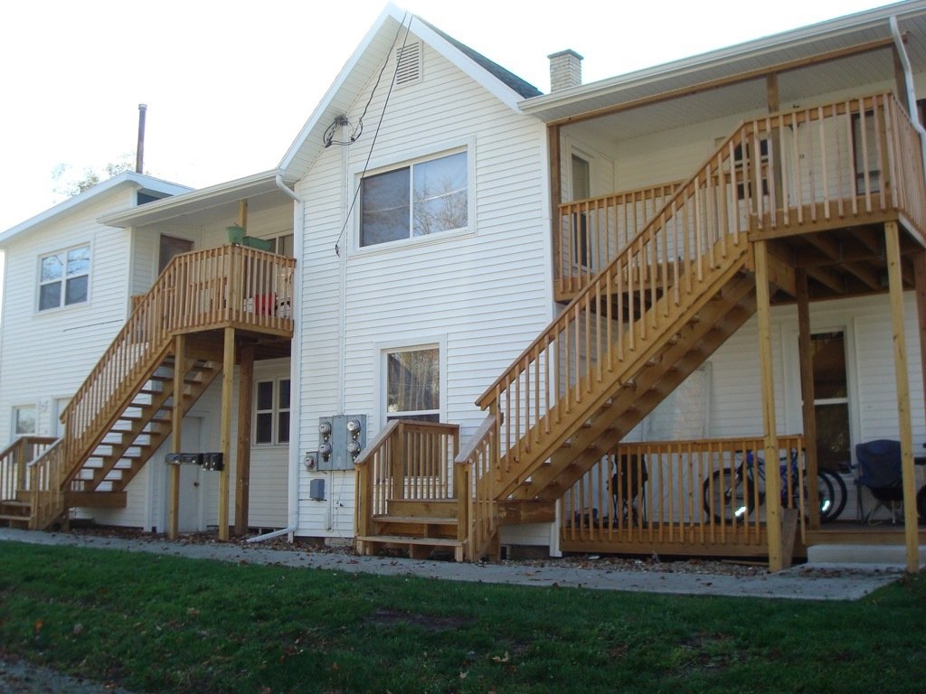 Coconut Grove Apartments Mecca Management, Bowling Green, OH